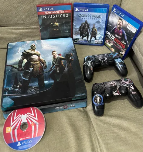 PS4 Slim 1TB + JOGOS