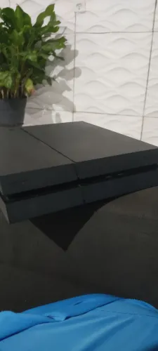 Ps4 slim com defeito, não sei o problema não levei no concerto