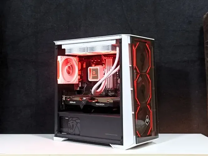 PC GAMER RYZEN 5 5600 - RX6600 8GB - 16GB DDR4