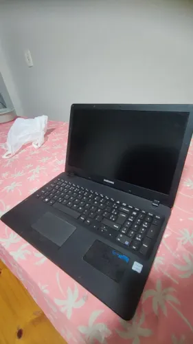 Vendo notebook Samsung