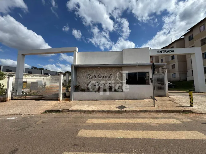 Apartamento com 2 dormitórios para alugar, 42 m² por R$ 1.164,00/mês - Santo André - Anápo