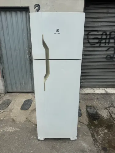 Vendo geladeira Electrolux,duplex R$ 1300