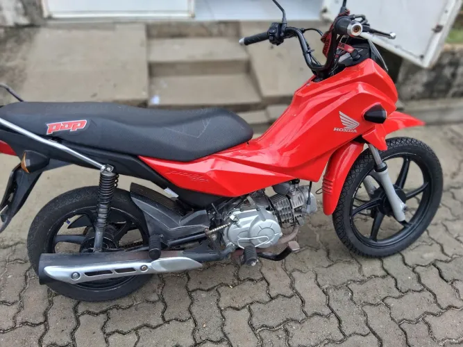 POP 110 ANO 2021 MUITO NOVA COM 23 MIL KM RODADO