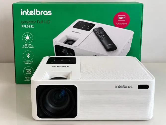 Projetor Intelbras Full HD PFL5211 - Pouco Uso, com Caixa e Manual