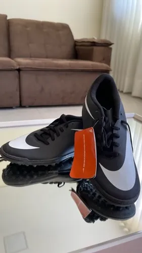 Chuteira Original Nike - 37