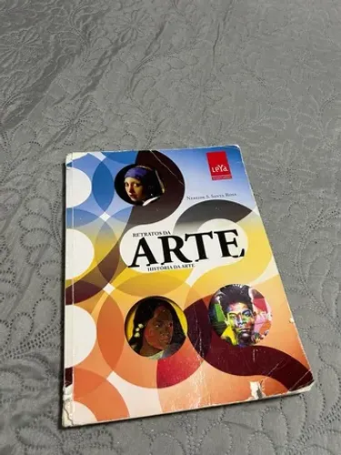 Vendo Livro Retratos da Arte - Leya.