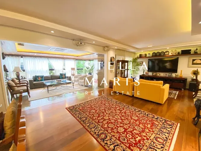 Leblon, Apartamento com 4 suítes e 3 vagas escrituradas, pronto para morar em ótima locali