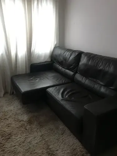 Sofá 100% couro 4 lugares