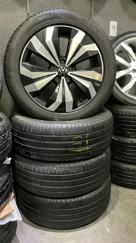 RODA 17 ORIGINAL VOLKS T-CROSS COM PNEUS 205/55R17 MICHELLIN