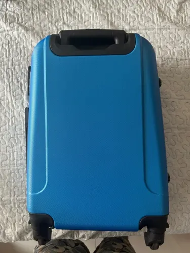 Mala de mão padrão, bonita, perfeito estado. 