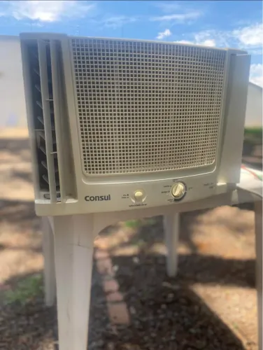 Ar condicionado de janela cônsul  7.500 Btus 