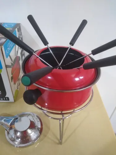 Fondue Conjunto 10 Peças Cor Vermelho (Usado)