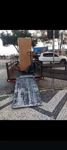 AJUDANTE SOU PRATICO EM MUDANÇAS(EM)TODO ESTADO DO(ES)