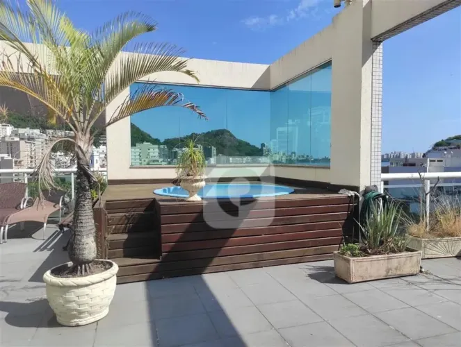 Cobertura duplex no Humaitá, 1 quarto, 1 vaga de garagem, 172m² , rua Humaitá
