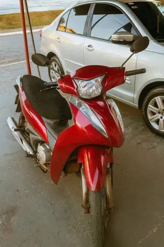 Honda Biz em ótimo estado - econômica e com documentação em dia