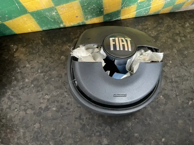 Bolsa airbag estourada fiat argo trekking 2022 