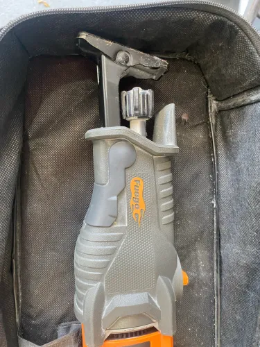 Serra sabre RIDGID profissional 