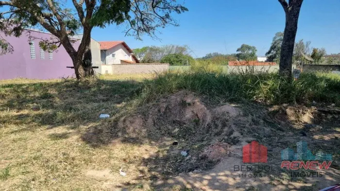 Terreno à venda com topografia plano no bairro Jardim Miriam em Vinhedo/SP.