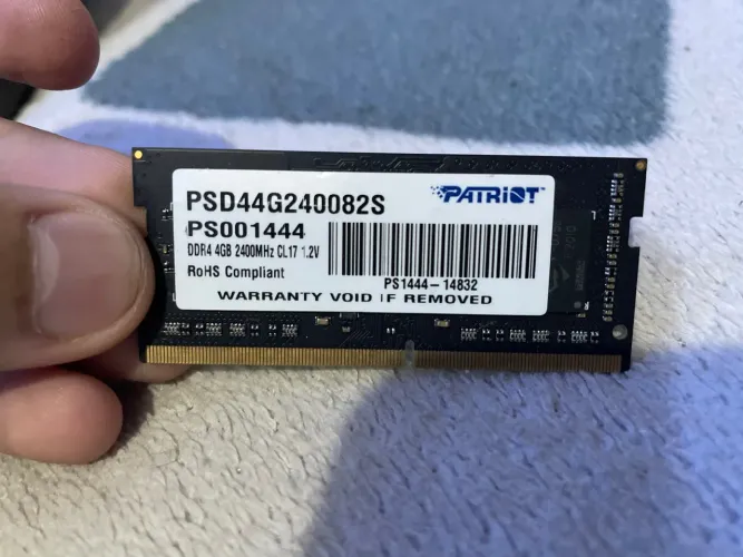 Memória RAM Patriot 4GB DDR4 2400MHz
