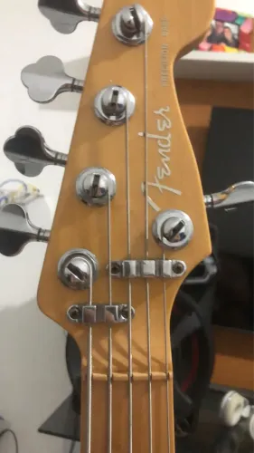Contra baixo fender