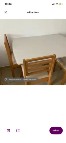 Mesa sem cadeiras