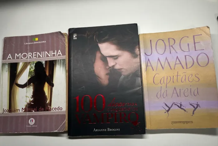 Livros Clássicos + Brinde