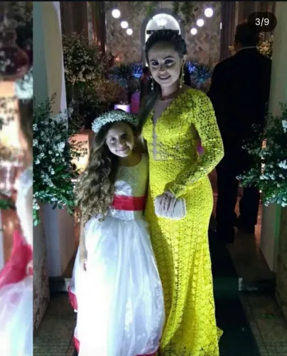Vestido Festa em Guipir usado apenas uma vez 