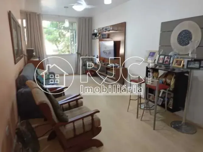 Mobilidade e Qualidade de Vida: 87m² e 3 Quartos, Próximo ao Metrô e Comércio da Tijuca."