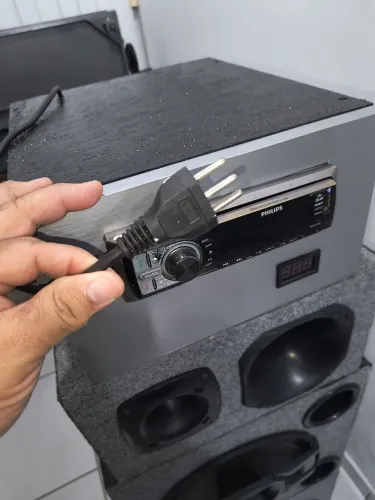 Som montado automotivo/residencial 