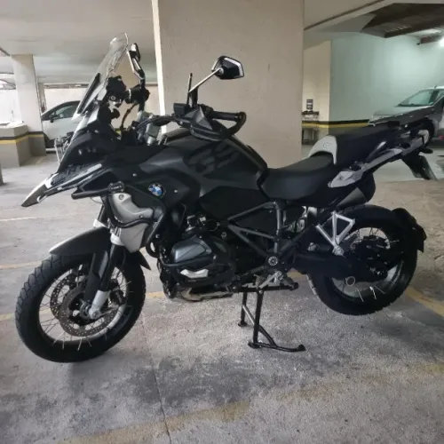 BMW R 1250 GS, 23/24, revisões na BMW, manual, chave reserva, sem restrições