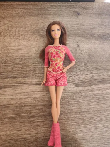 Barbie fashionistas 2013- Theresa pajama party 