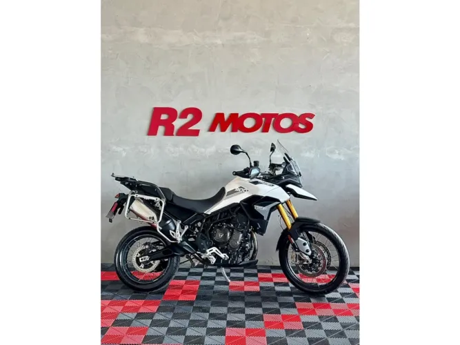 Triumph Tiger 900 rally 2023