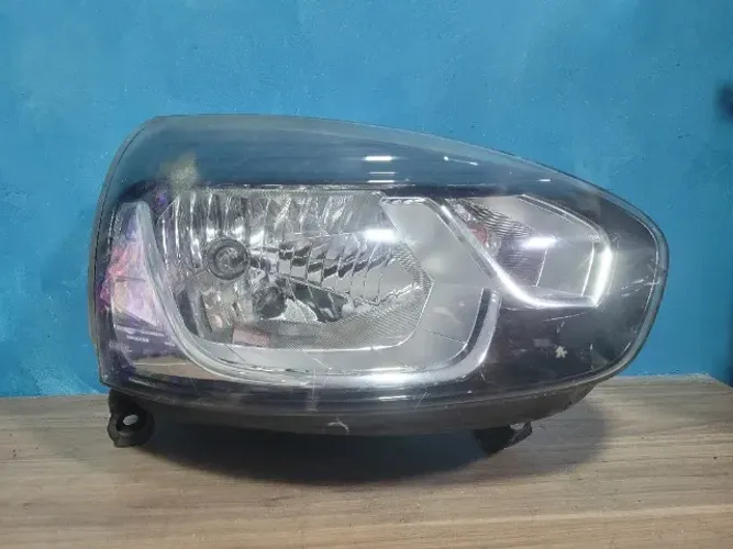 Farol Direito Renault Clio Máscara Negra 2013 a 2017 186575-02
