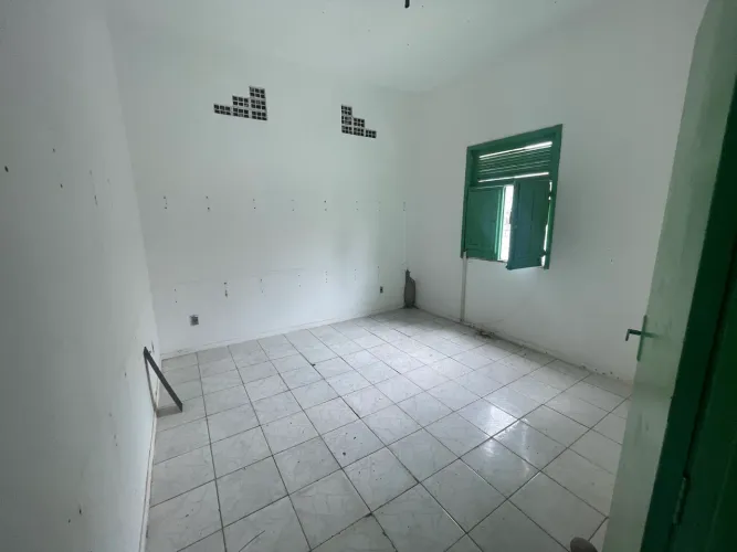 Casa conercial em Piatã, Abelardo Mattos tem!!