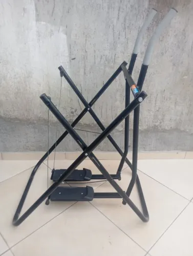 Aparelho de ginástica aeróbico 