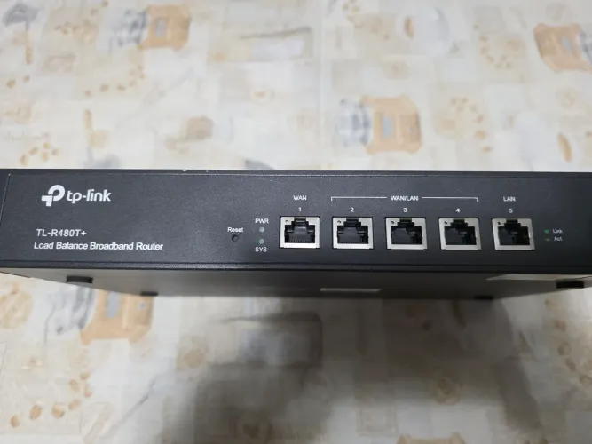 Roteador Tp-Link TL-R480T+ LoadBalance Broadband Router