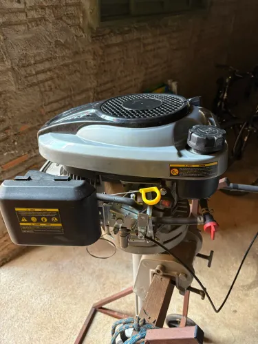 Motor de popa Toyama 6.5hp revisado funcionando perfeitamente!!!