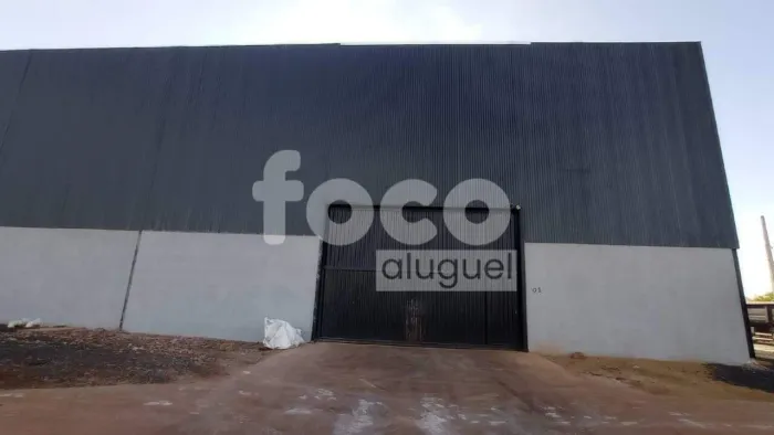 Galpão Comercial 1.000m² - Fácil acesso a Caminhões e Rodovia (Morumbi)