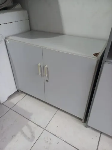 Armário de escritório 
