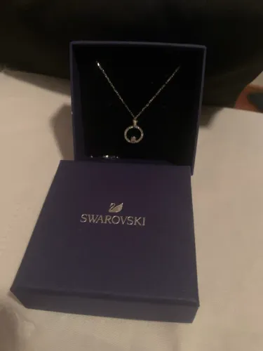 Cordão Swarovski novo