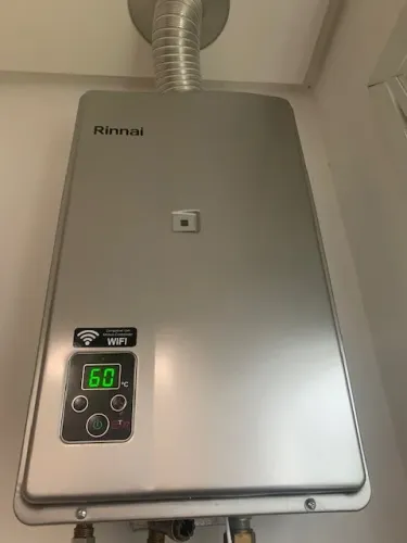 Aquecedor a Gás Rinnai 27L GLP REU-E271FEH - Estado Impecável, Pouquíssimo Uso