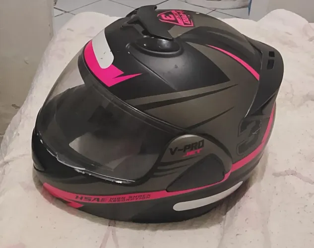 Capacete