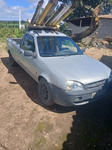 Ford Courier 1.6 L/ 1.6 Flex 2009