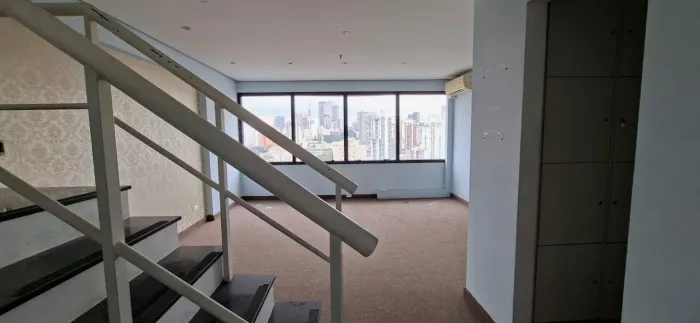 ESCRITÓRIO DUPLEX EM PINHEIROS À VENDA POR R$ 560.000,00