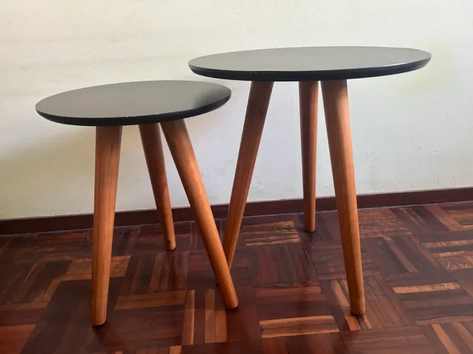 Par de mesinhas para Camila Cristina