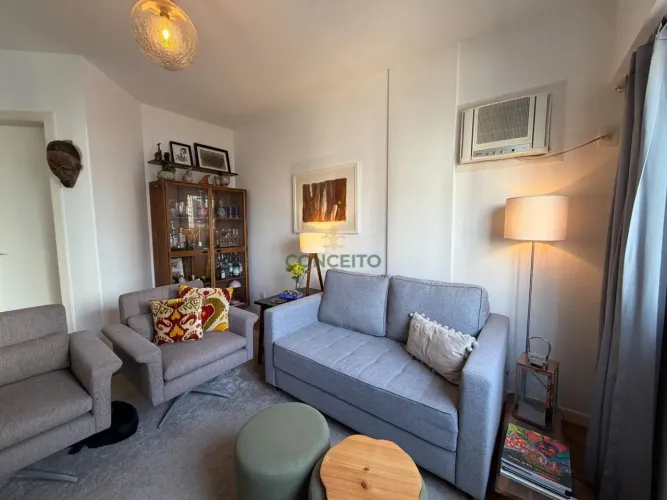 Apartamento Duplex a venda com 1 dormitório , 81m², no Centro de Florianopolis R$1.099.000