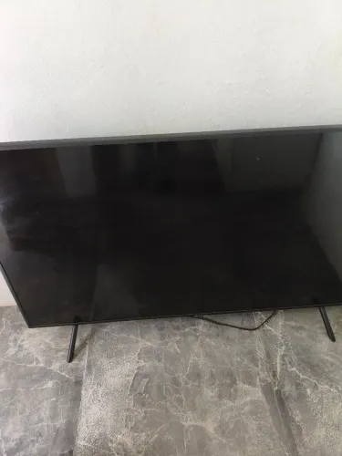 TV 50" para conserto ou retirada de peças.