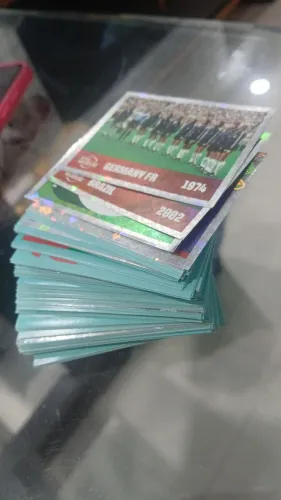 600 figurinhas Copa 26 sem repetição Originais!!!