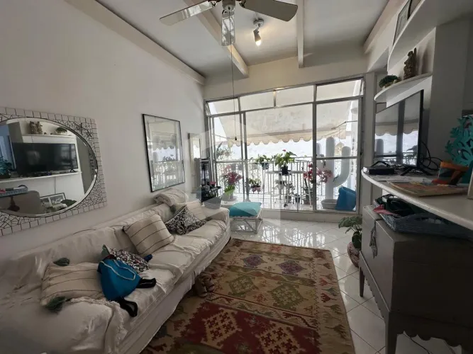 Apartamento para Venda em Rio de Janeiro, Ipanema, 2 dormitórios, 2 banheiros, 1 vaga