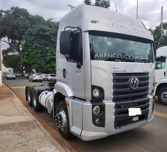 LINDO CAMINHÃO PARCELADO ÓTIMA OPORTUNIDADE
